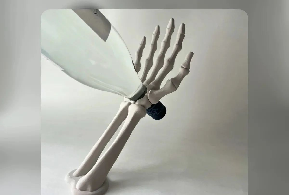 3D Baskı İskelet El Şarap Şişesi Tutucu Dengeli Dekoratif Şaraplık Bar ve Mutfak Sunum Standı görsel 2
