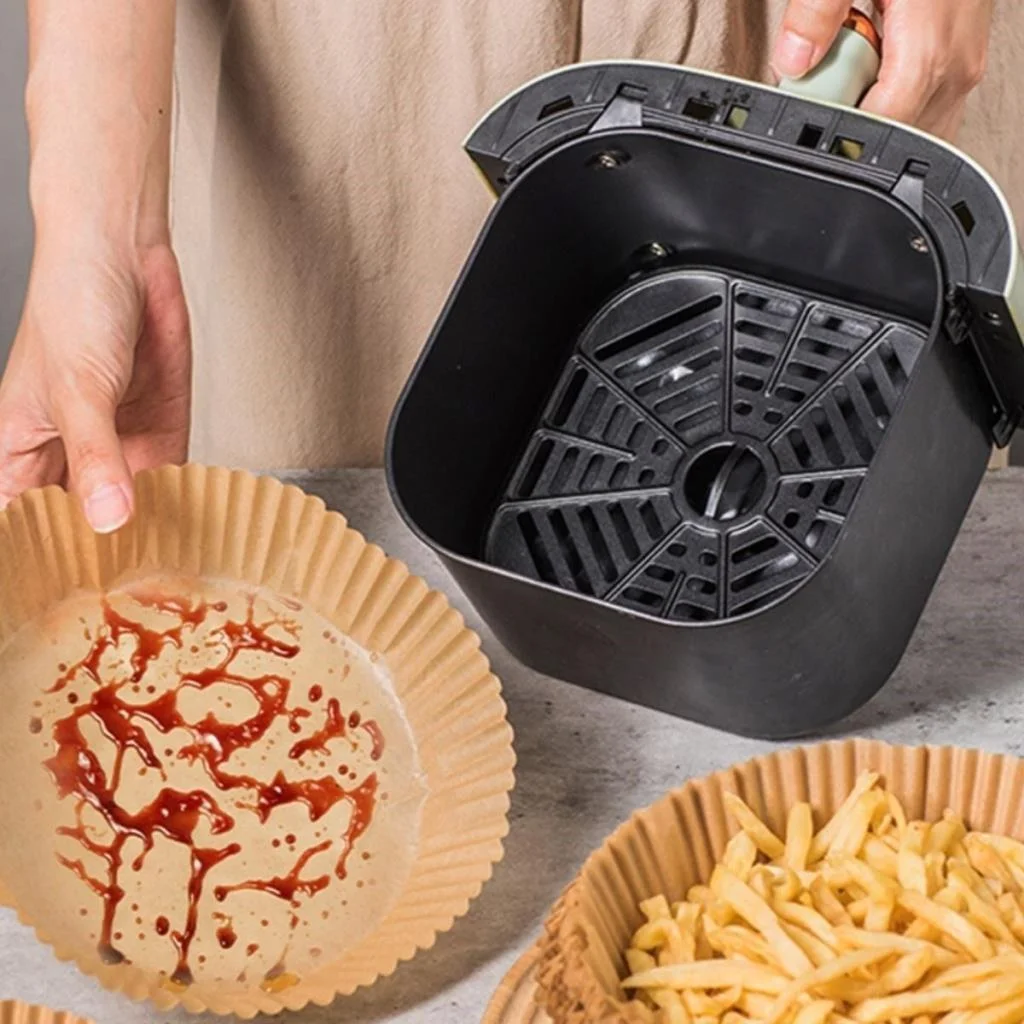 50 Adet 20 cm Air Fryer Pişirme Kağıdı Tek Kullanımlık Yağ Geçirmez Yuvarlak Tabak Model PVC görsel 3