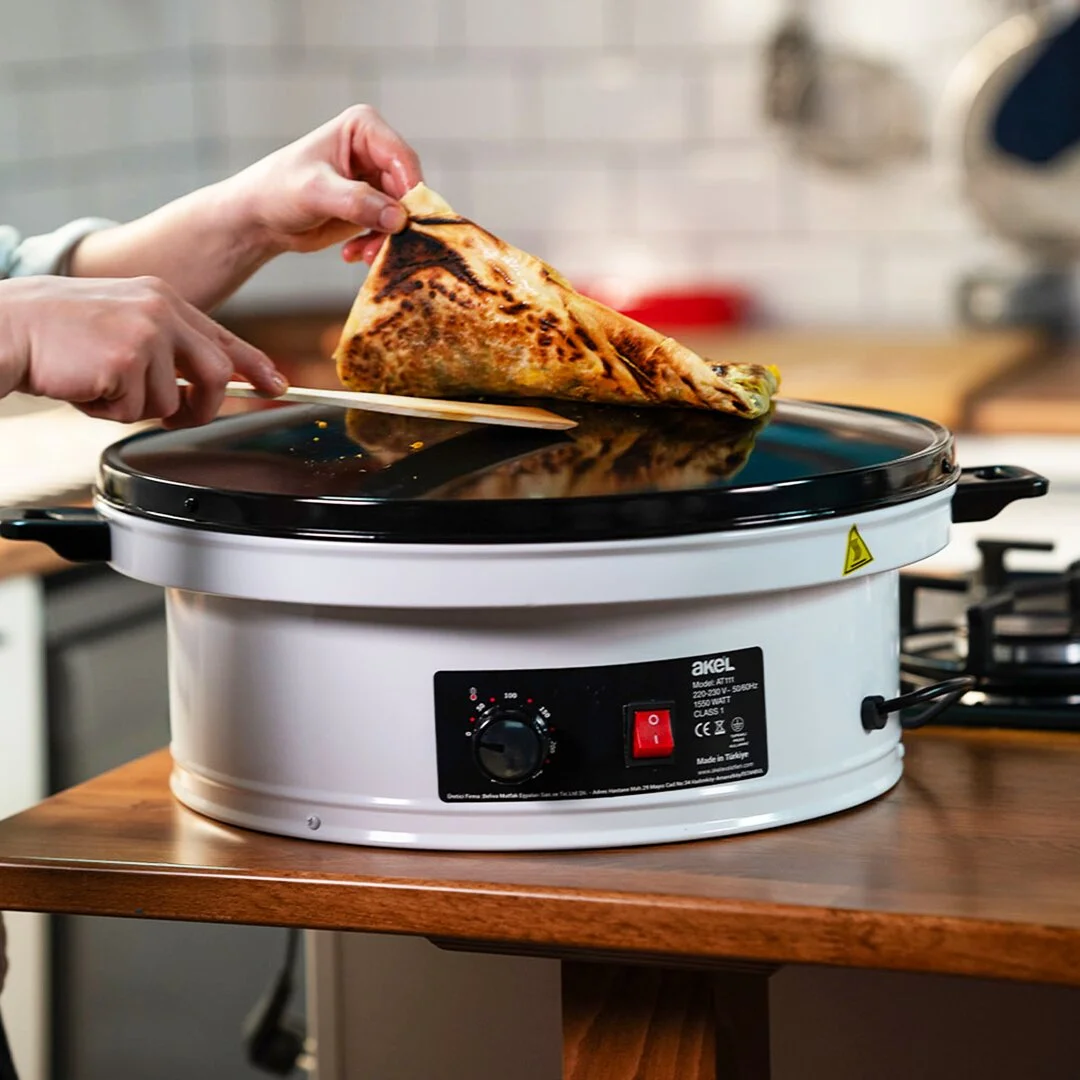 Katmer - Yufka Sacı Termostatlı - Standlı 3000W e Kaplı Geniş Üst Yüzey 53CM Genişlik AT-111B
