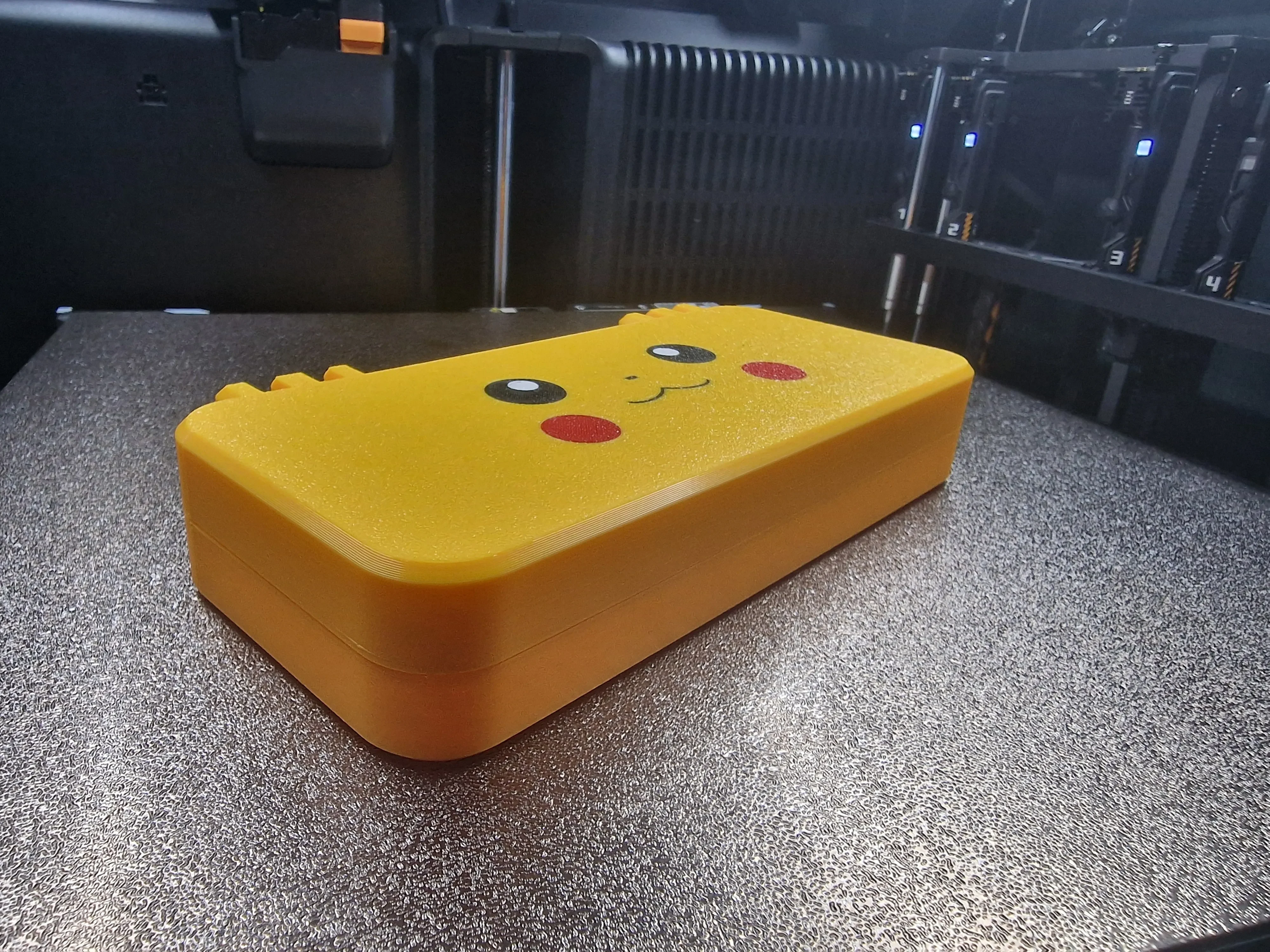 3D Baskı Sevimli Elektrik Fare Figürlü Kapaklı Kalem Kutusu - Sarı Organizer görsel 3