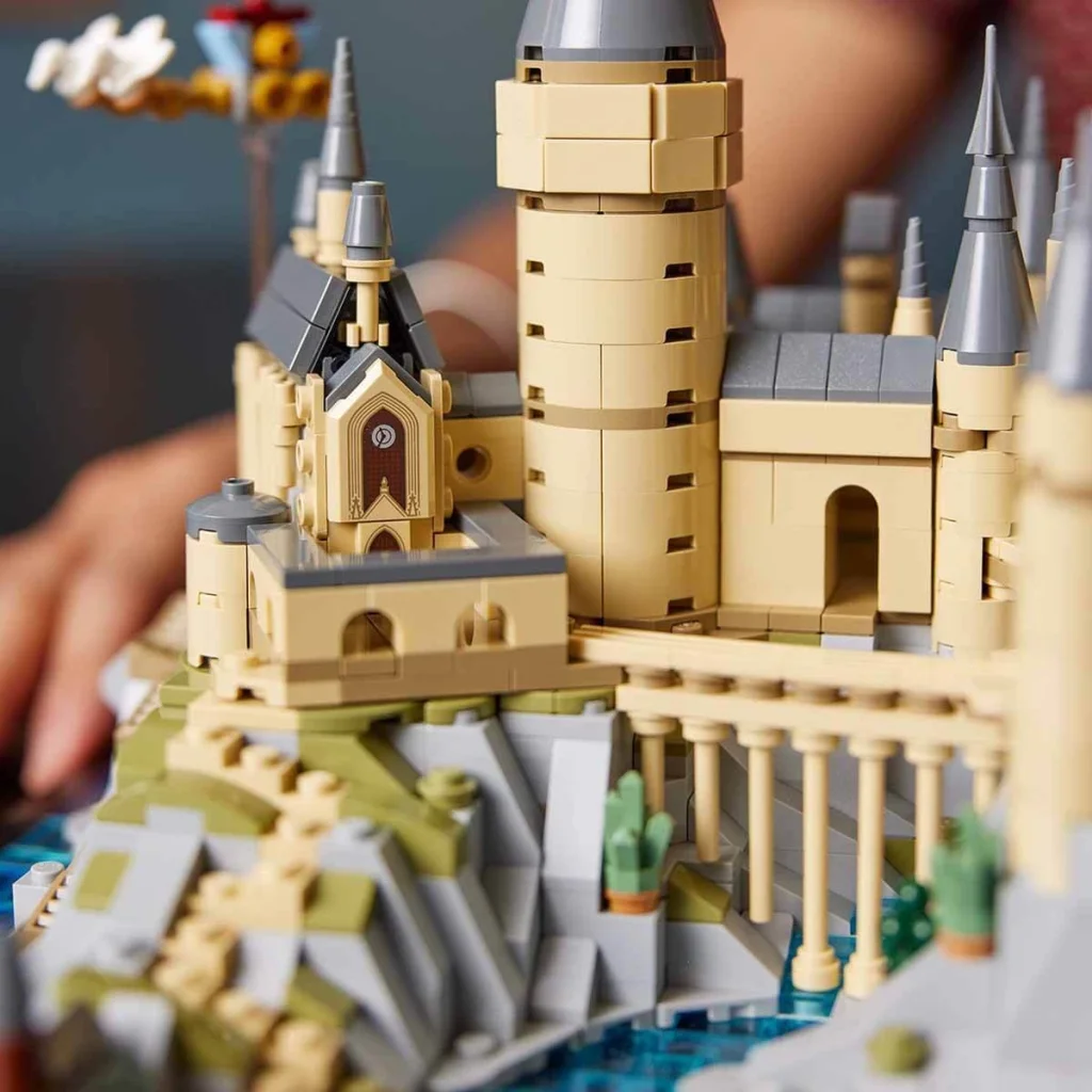 Hogwarts Şatosu ve Bahçesi 76419 görsel 2