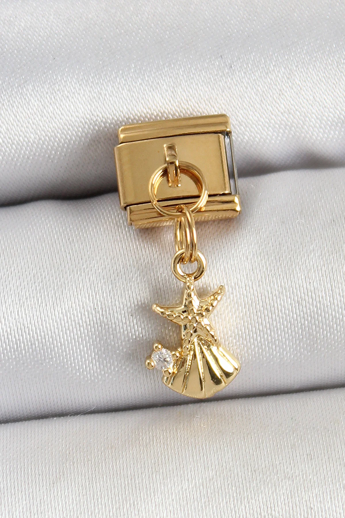 316L Çelik Sallantılı Zirkon Taşlı Deniz Yıldızı Ve İstiridye Model Gold Renk Nonation Charm
