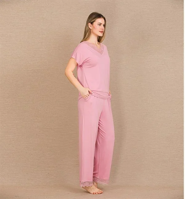 Viskon Şık Tasarım Dantel İşlemeli Pembe Kısa Kol Pijama Takımı görseli