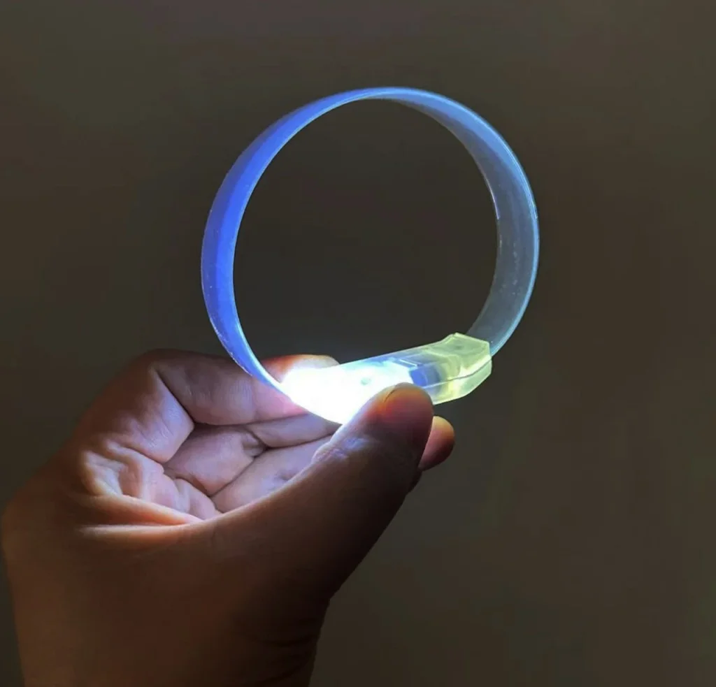 3 Modlu Pilli LED Işıklı Esnek Parti Bilekliği Beyaz görsel 2