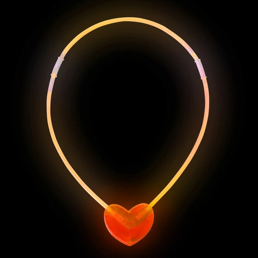Karanlıkta Yanan Glow Stick Kalp Şekilli Kolye 6 Renk 6 Adet görsel 3