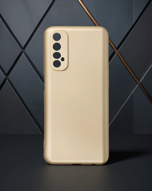 Realme 7 Kılıf First Silikon - Gold