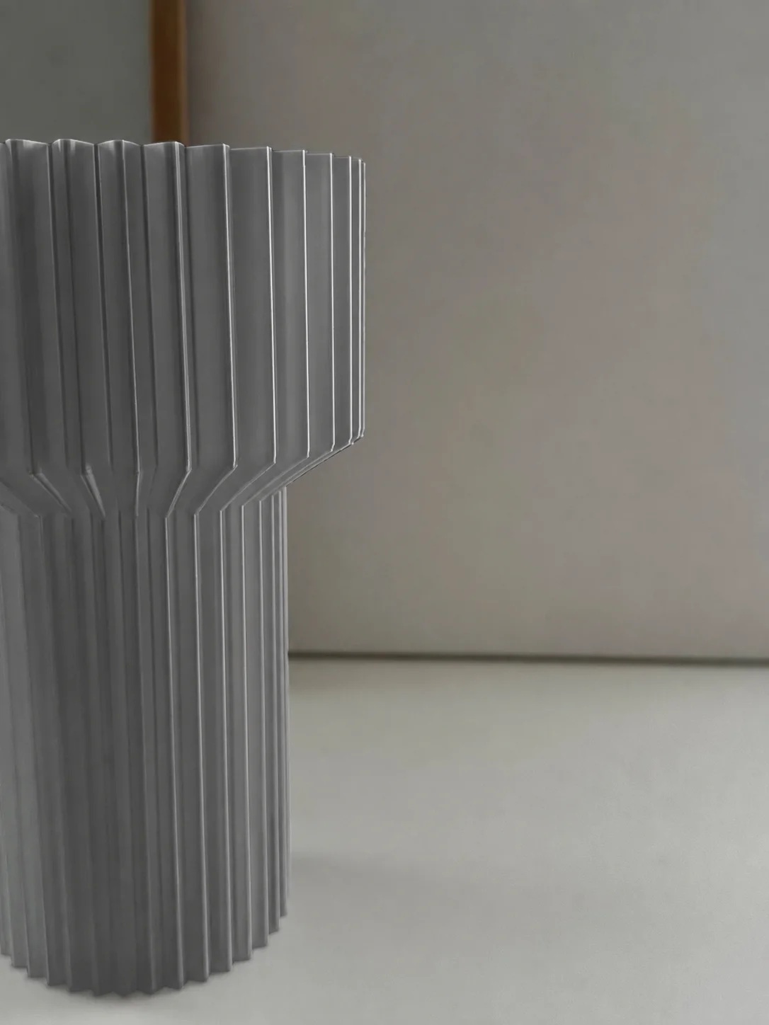 3D Baskı Modern Dekoratif Çiçek Vazosu - Minimal Silindir Tasarımlı Masaüstü Vazo, Ev ve Ofis Dekoru-Gri görsel 3