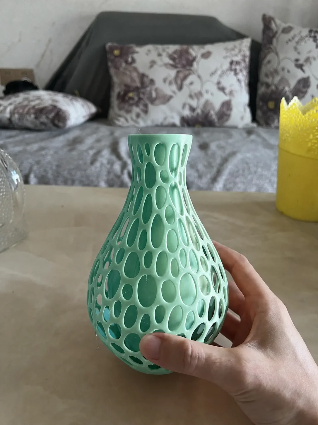 3D Baskı Petek Dokulu Vazo - Delikli Dekoratif Vazo-Mint görsel 2