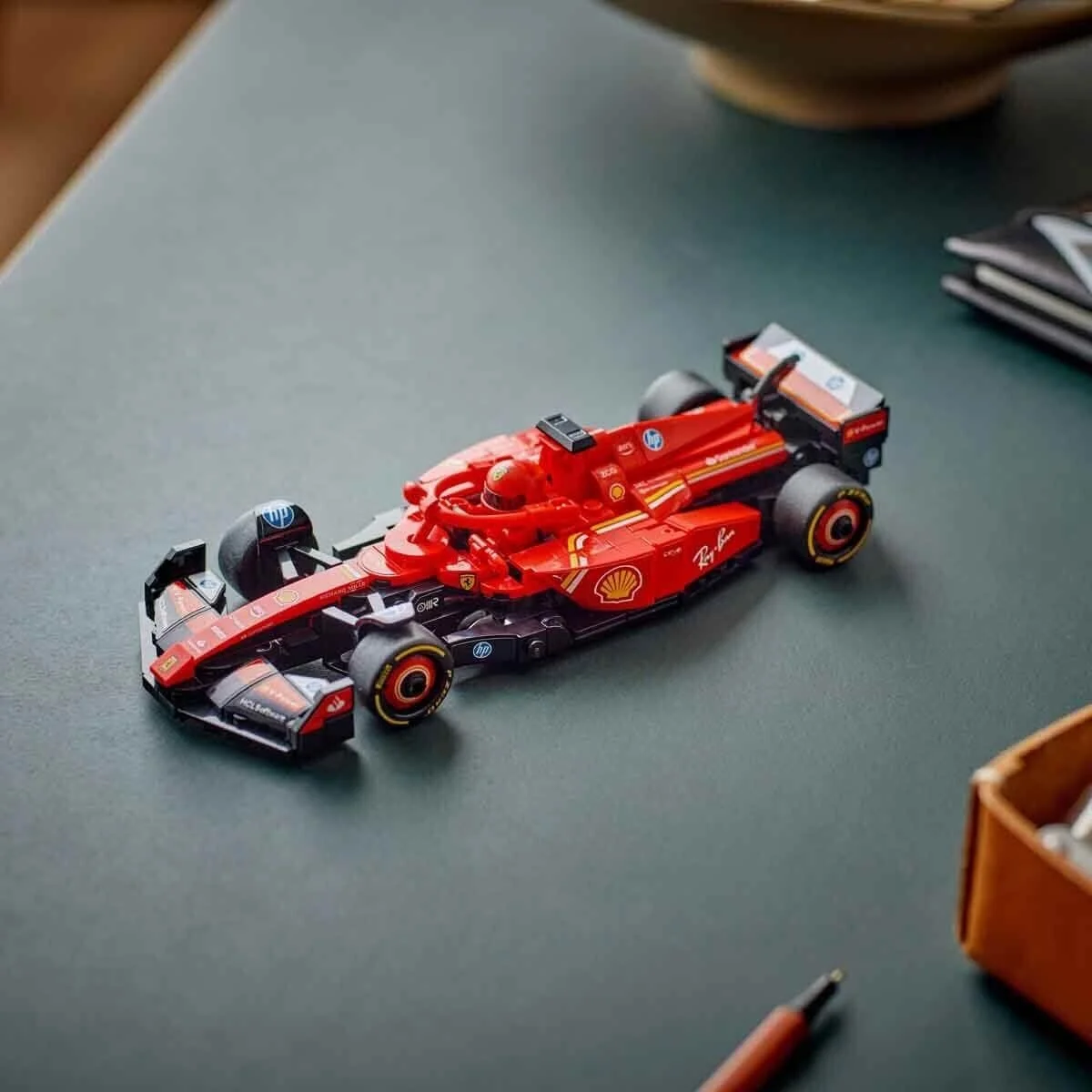 77242 Lego Speed Champ.Ferrari SF-24 F1 Yarış Arabası 275 parça +10 yaş görsel 6
