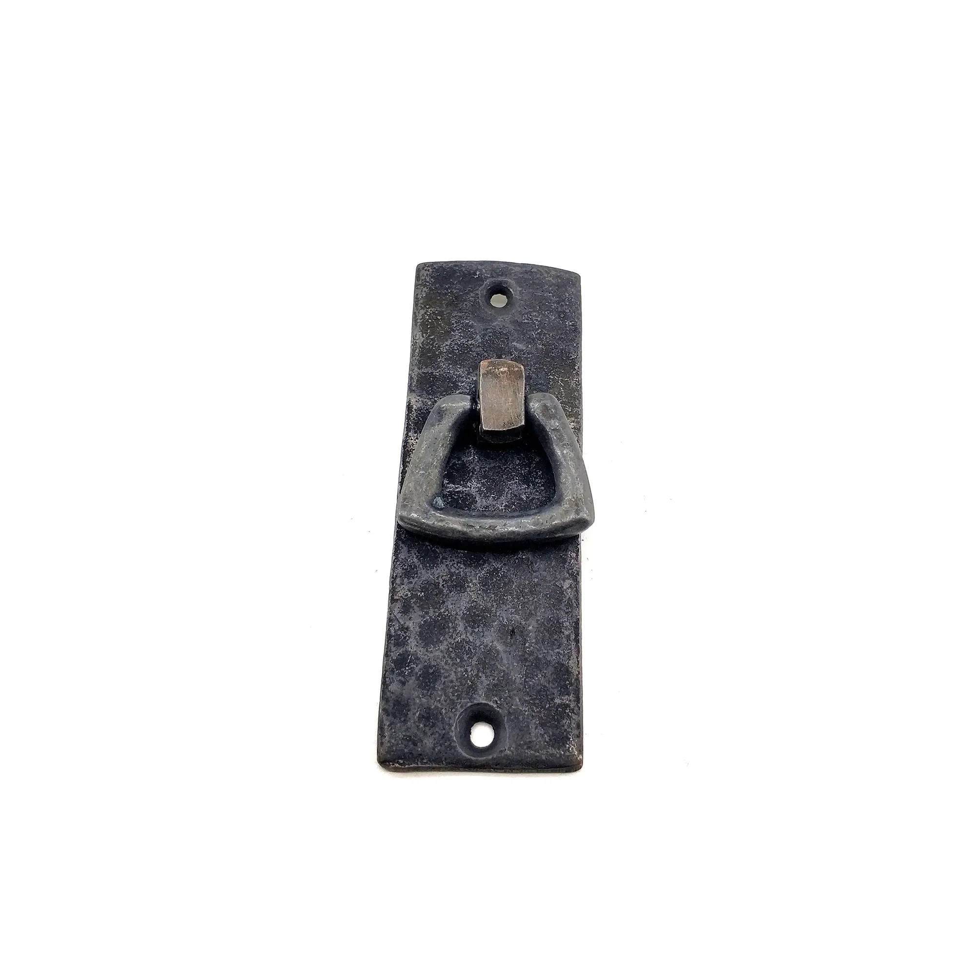 Antika Tarz Dekoratif Pirinç Dik Dövme Mobilya Kulbu - 90x31 mm, Oksit