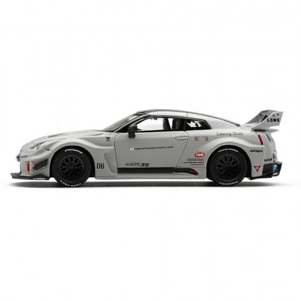 1/64 NISSAN LB-Silhouette WORKS GT 35GT-RR Ver.1 Matt Grey görsel 3