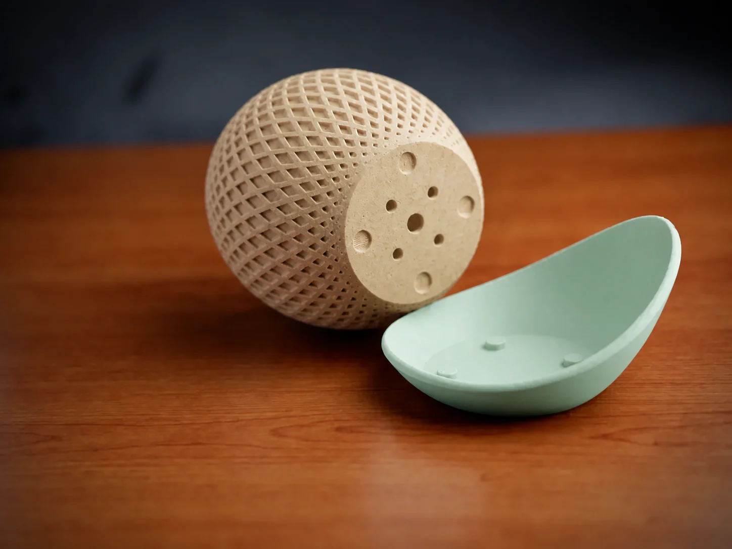 3D Baskı Küre Saksı - Kafes Dokulu İki Parçalı Dekoratif Saksı - Bej-Mint görsel 2