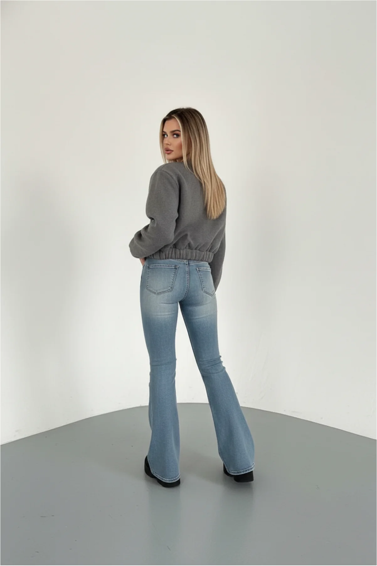 Kadın Şık Koyu Gri Basic Fermuarlı Crop Bomber Ceket