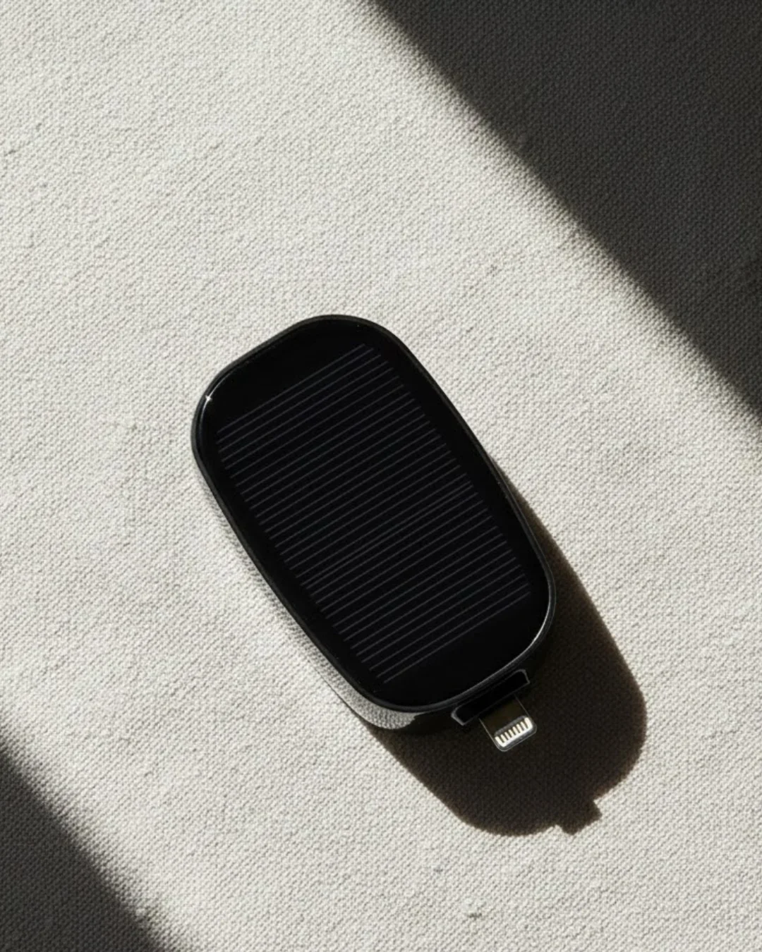 ni Güneş Enerjili Powerbank Cep Tipi Acil Şarj Cihazı