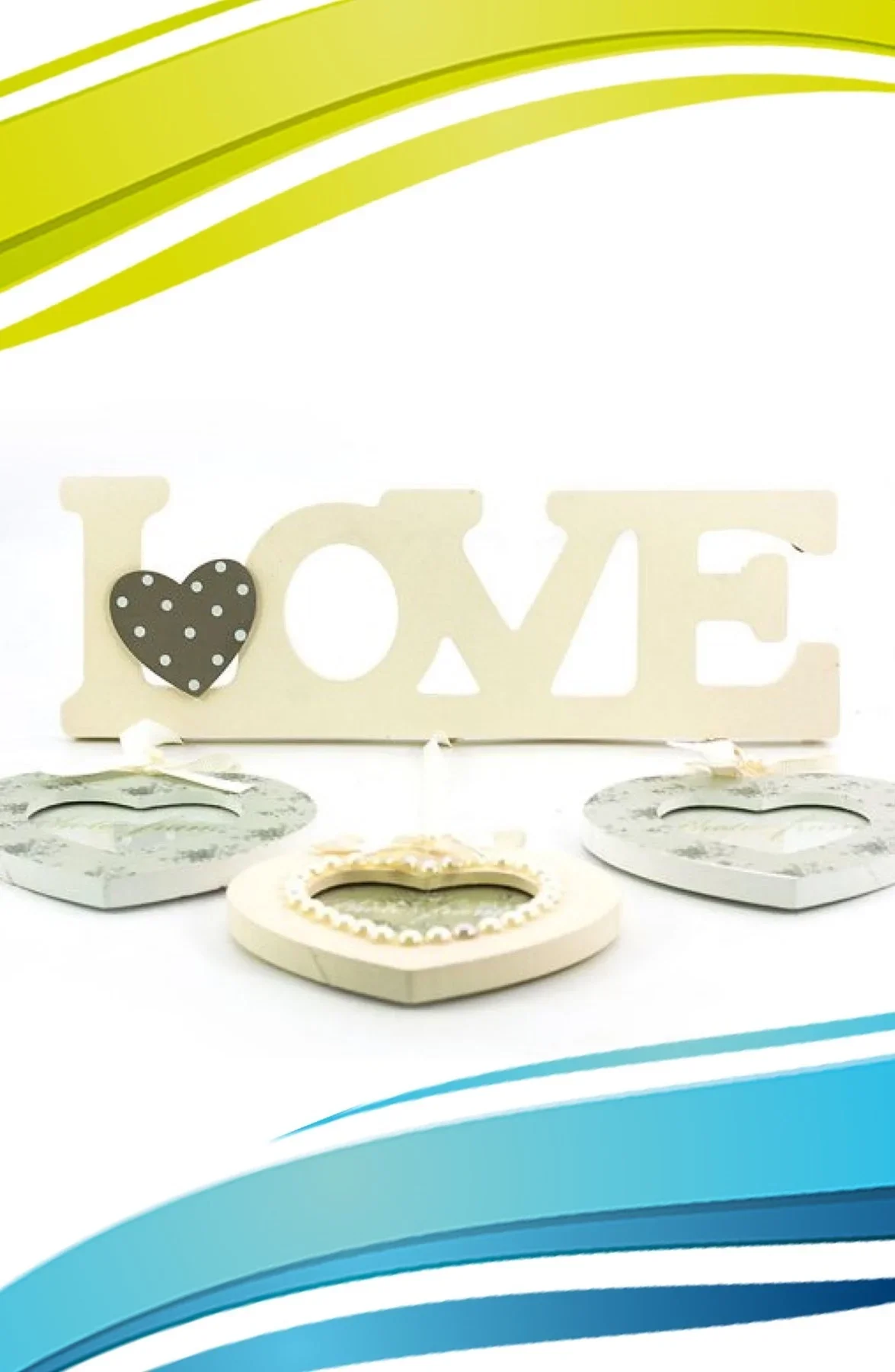 Decotown Love Yazılı Çerçeve 3lü Kalpli Ahşap Fotoğraf Çerçevesi görsel 2