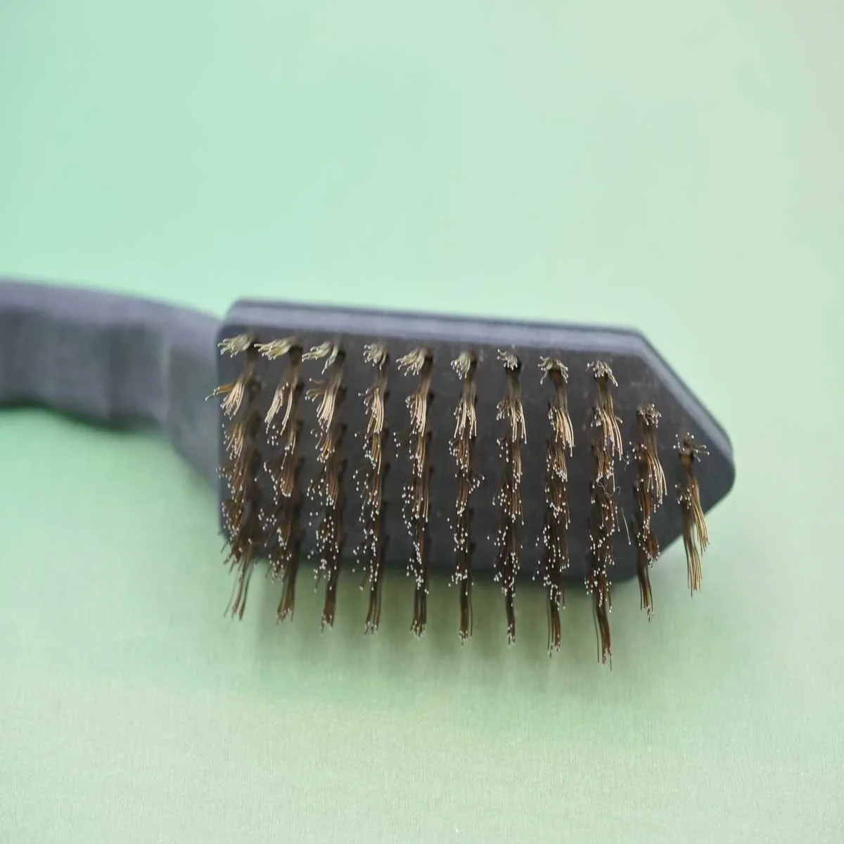 Metal Tel Fırça Plastik Saplı Pas Kir Sökme Tezleme Fırçası görsel 4