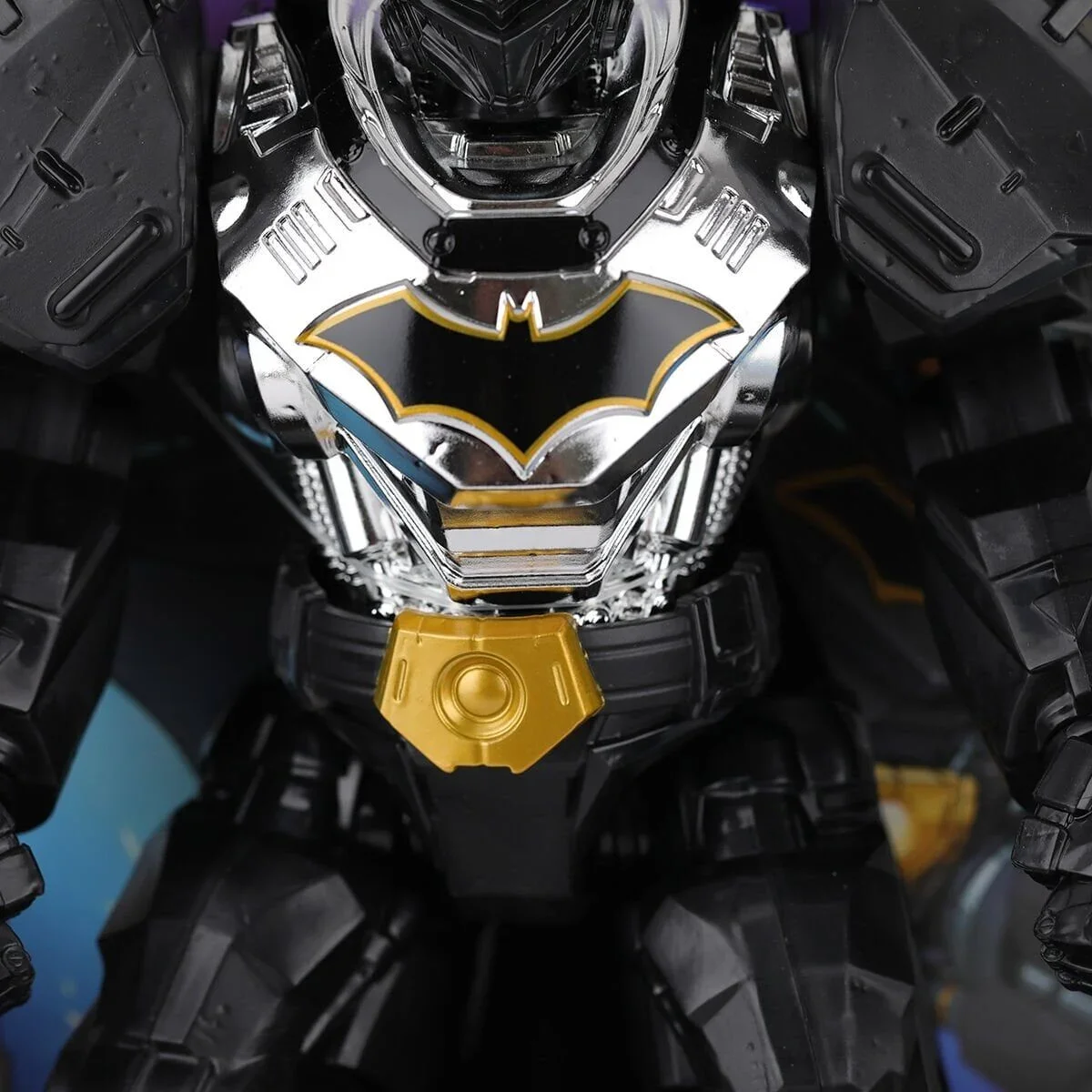 61996 DC Metal Batman Force 30 cm görsel 3