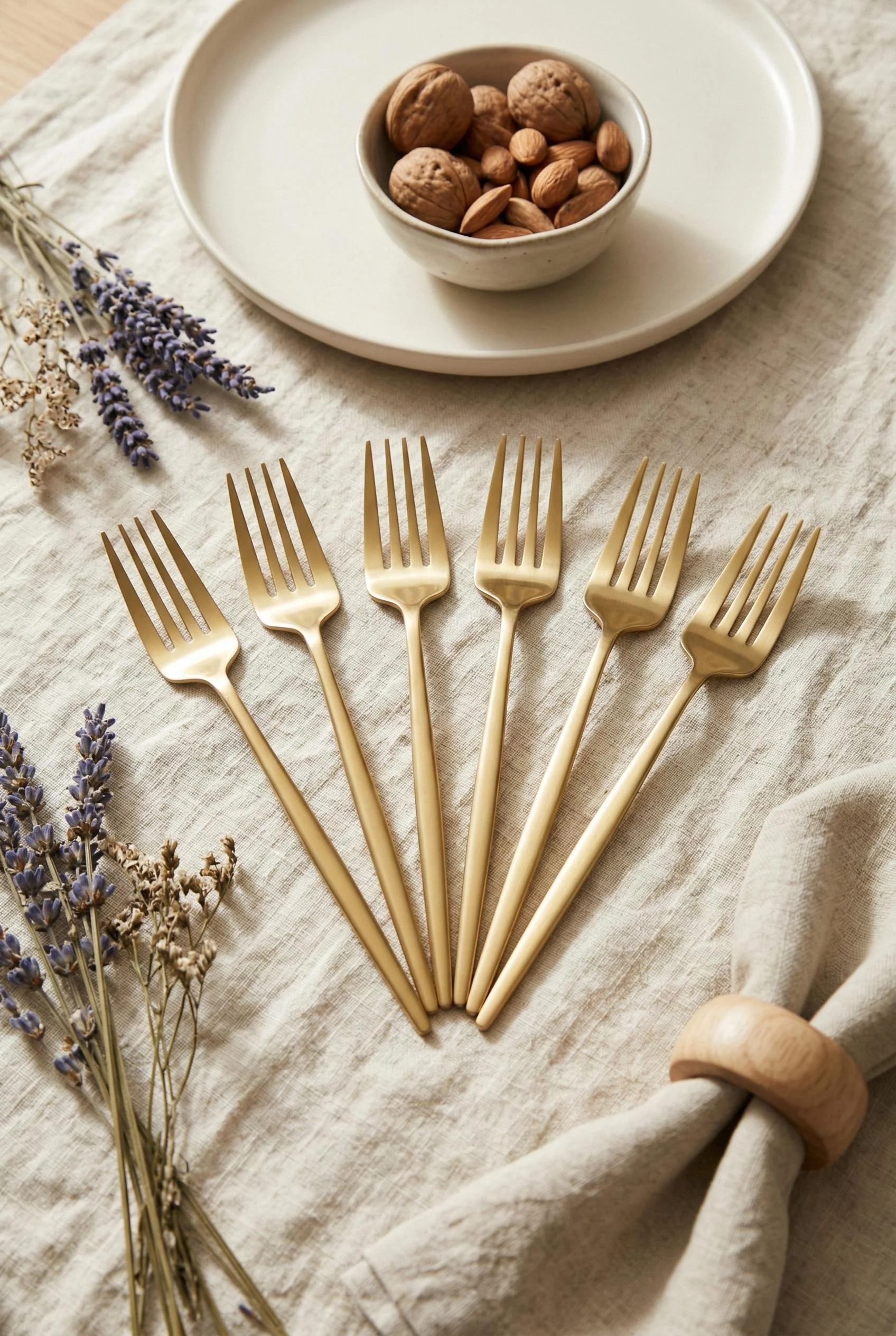 6'lı Lüks Gold Paslanmaz Çelik Yemek Çatalı Seti (21 cm) görsel 3