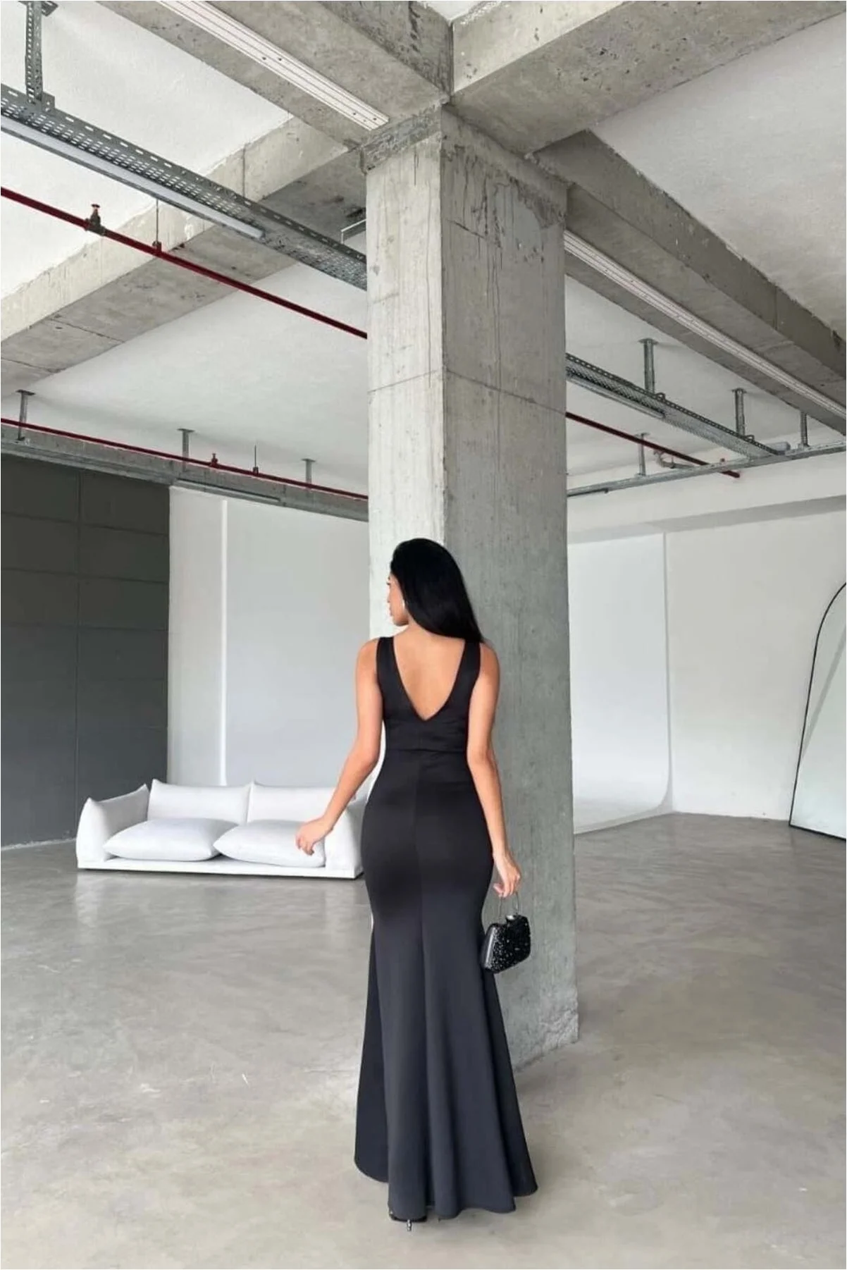 Kadın İnce V Yaka Yırtmaçlı Maxi Abiye Elbise görsel 4