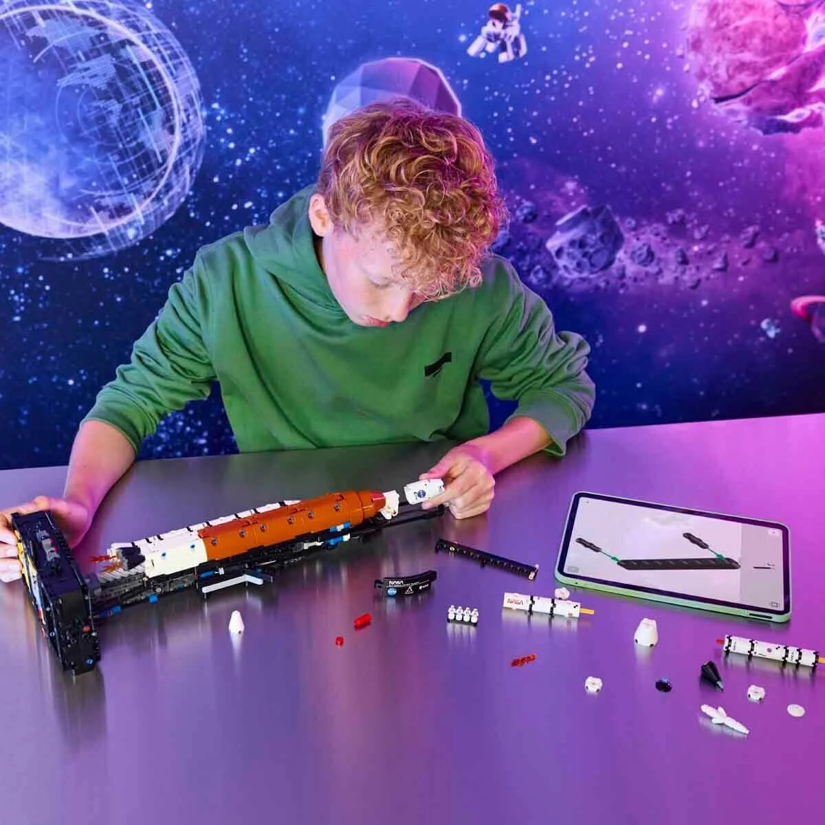 42221 Lego Technic NASA Artemis Uzay Fırlatma Sistemi Roketi 632 parça +9 yaş görsel 6