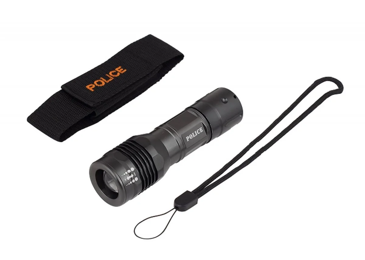 PC-17 Cree Power LED Zoomlu El Feneri 3xAAA Pilli Metal Kasa