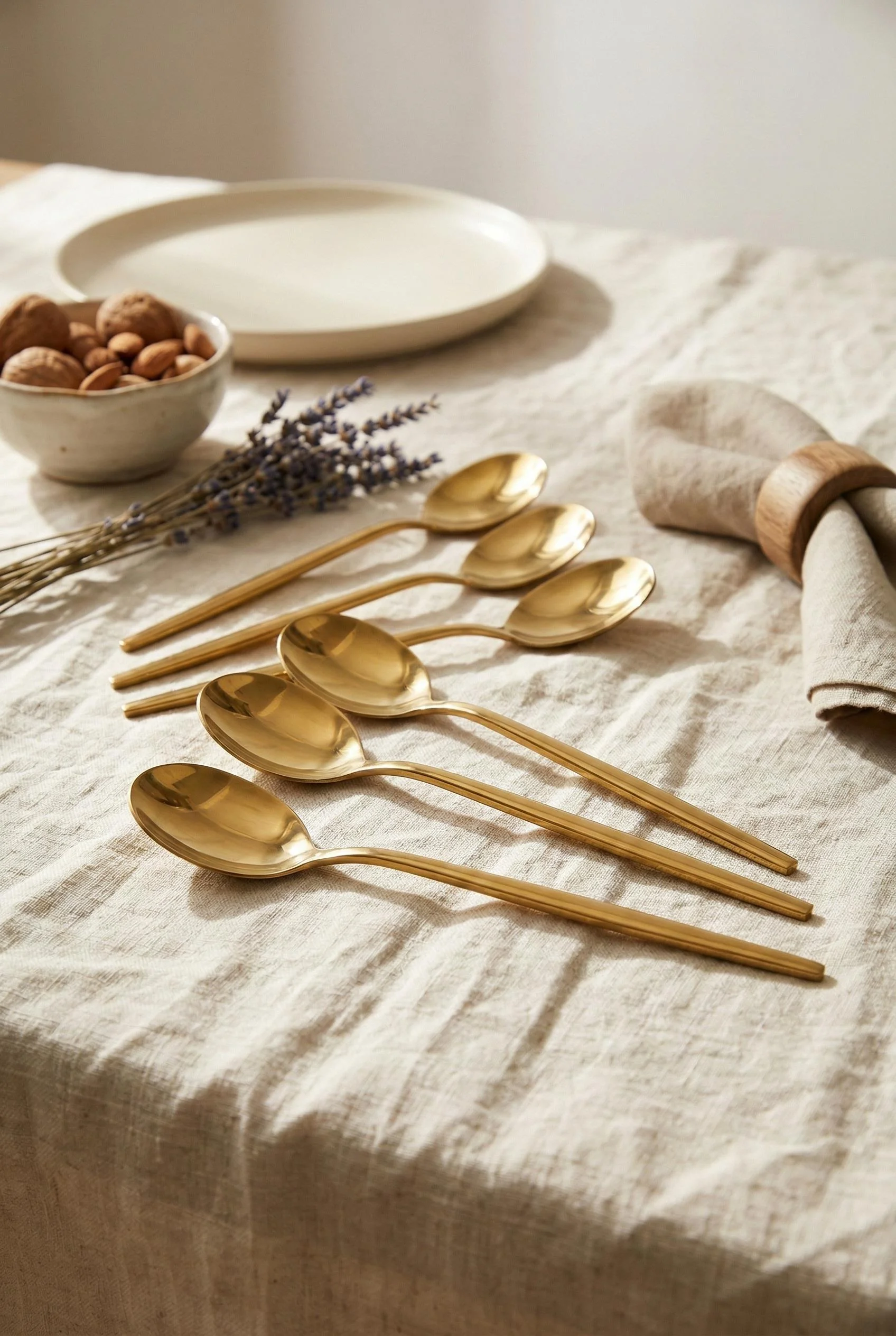 6'lı Lüks Gold Paslanmaz Çelik Yemek Kaşığı Seti (21 cm) görsel 2