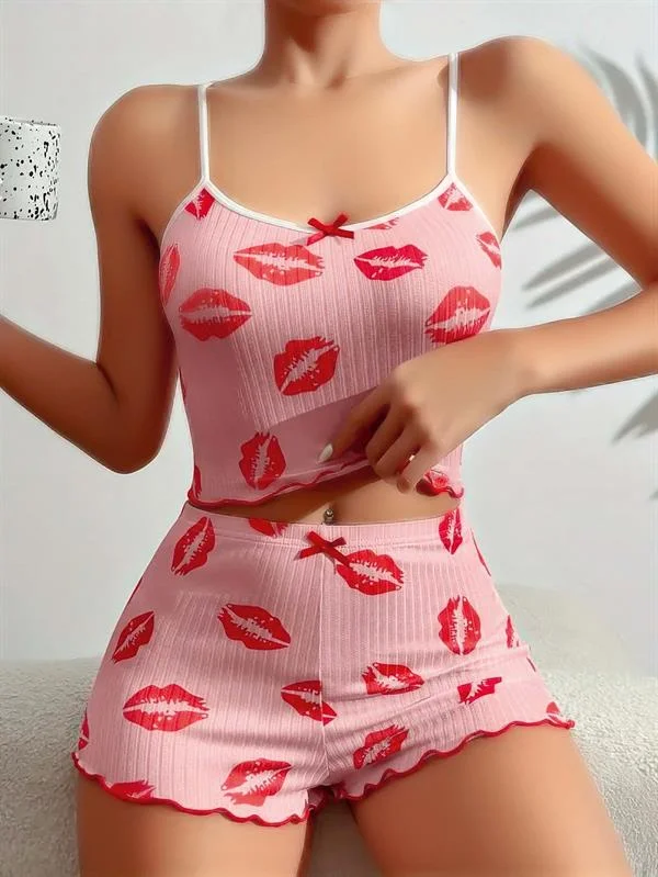 Pamuklu Kiss Öpücük Desen Pembe Şortlu Pijama Takımı görsel 2