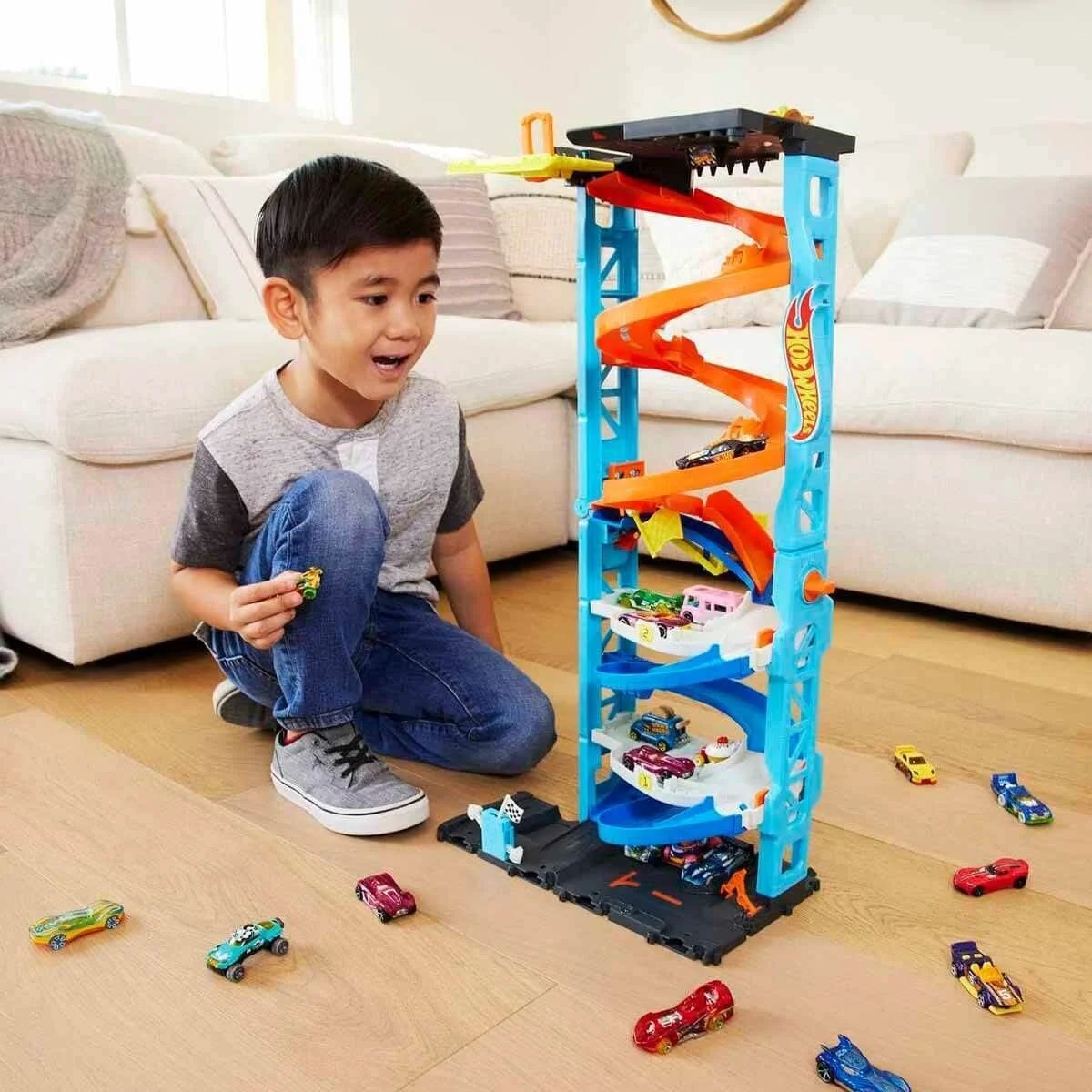 HKX43 Hot Wheels Heyecanlı Yarış Kulesi görsel 8