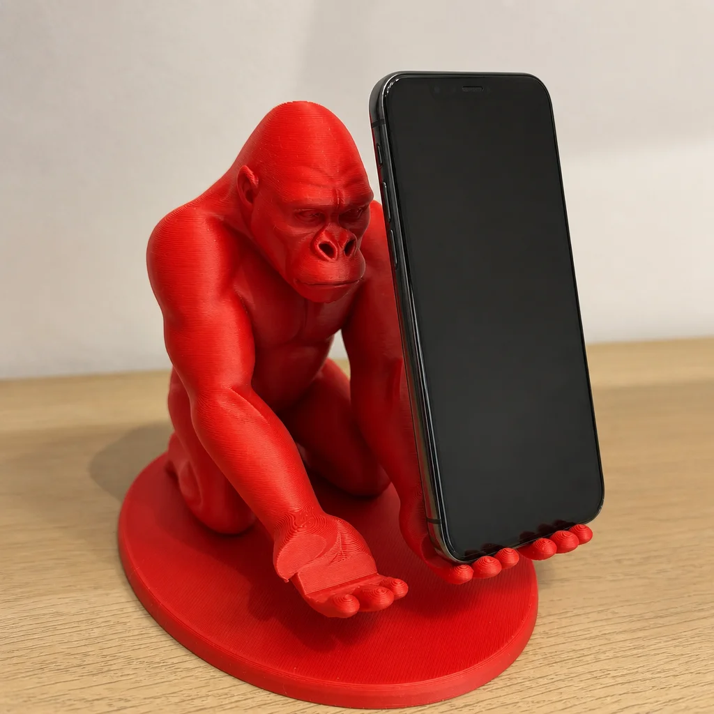 3D Baskı Goril Telefon Tutucu - Kaslı Goril Masaüstü Telefon Standı-Kırmızı görsel 2
