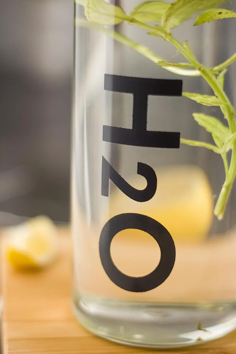 H2o Borosilikat Cam Matara Vakum Kapaklı Su Şişesi Suluk Gri 1000 ML görsel 2