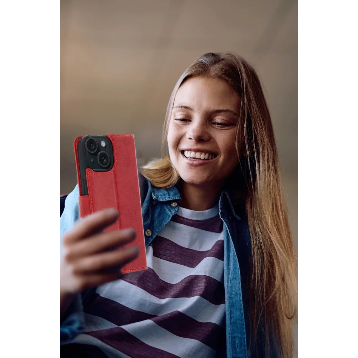 Apple iPhone 15 Trend S Plus Kapaklı Kılıf - Lacivert görsel 3