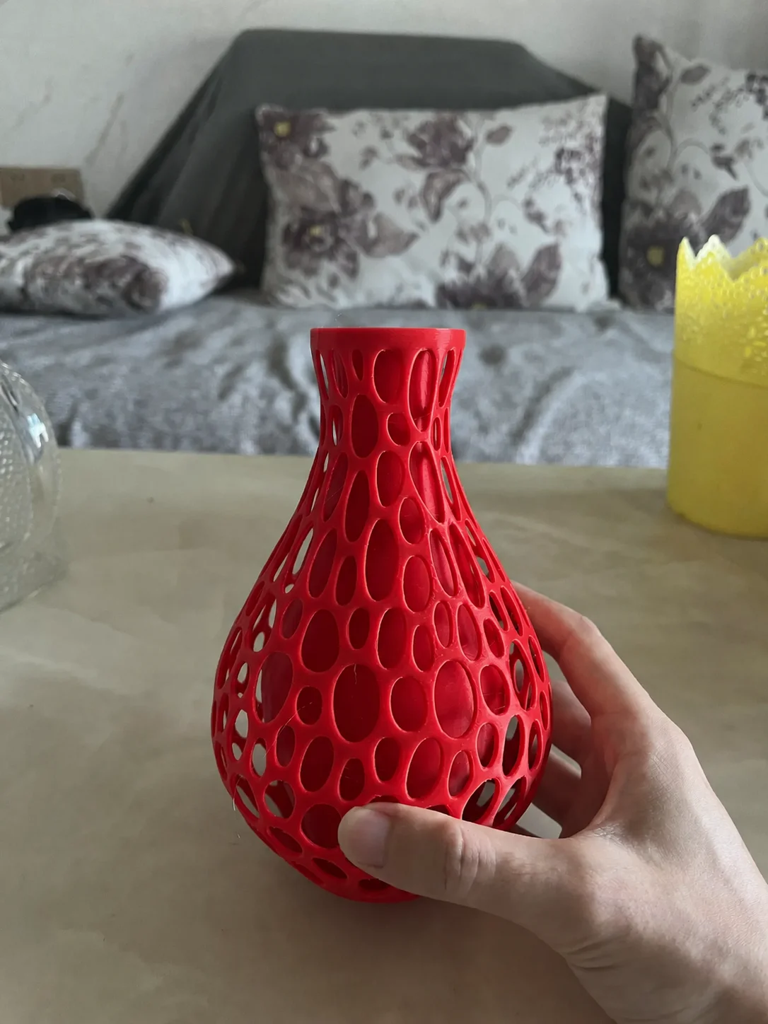 3D Baskı Petek Dokulu Vazo - Delikli Dekoratif Vazo-Kırmızı görsel 2