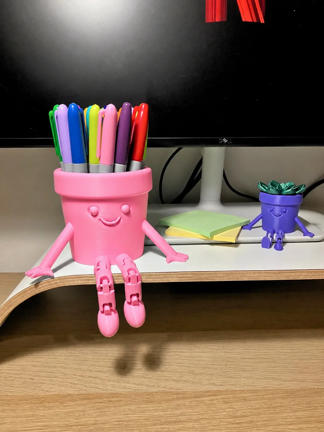 3D Baskı Hareketli Gülen Kalemlik - Eklemli Masaüstü Organizer - Pembe