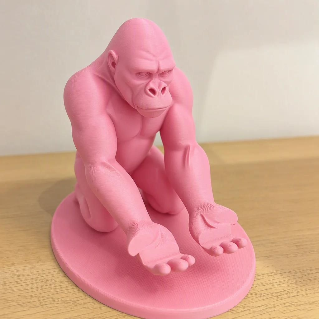 3D Baskı Goril Telefon Tutucu - Kaslı Goril Masaüstü Telefon Standı-Pembe görsel 2