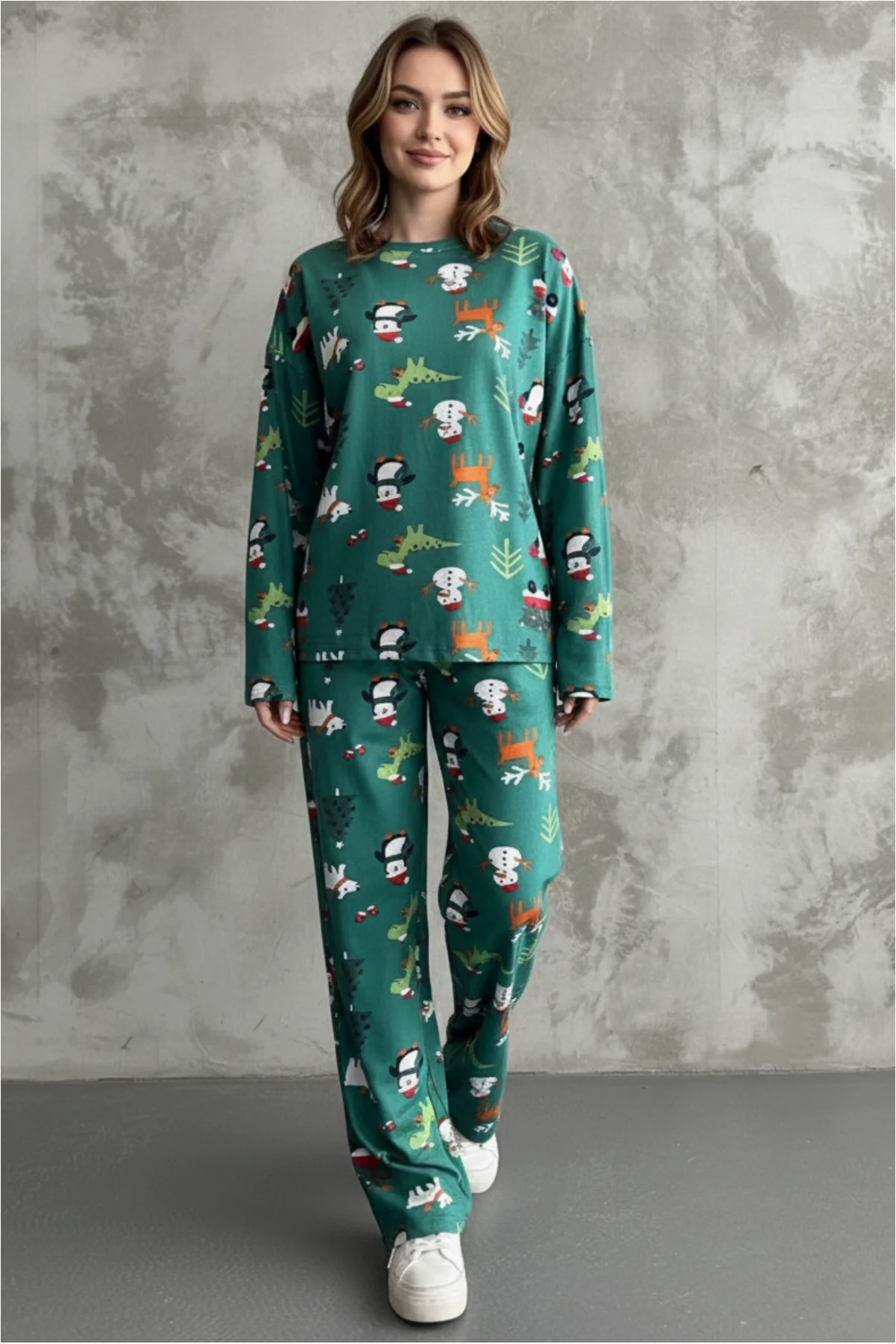 Kadın Şık Yılbaşı Konsept Oversize Yumuşak Doku Pijama Takımı görsel 2