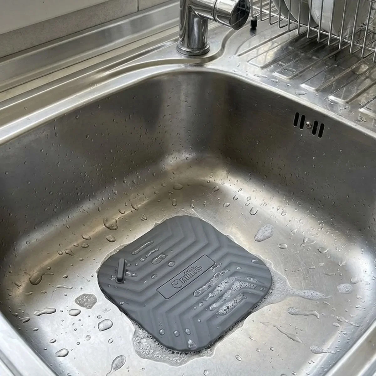 Gri Kare Evye Gider Koku Önleyici Silikon Mat – Lavabo Süzgeç ve Haşere Engelleyici görsel 3