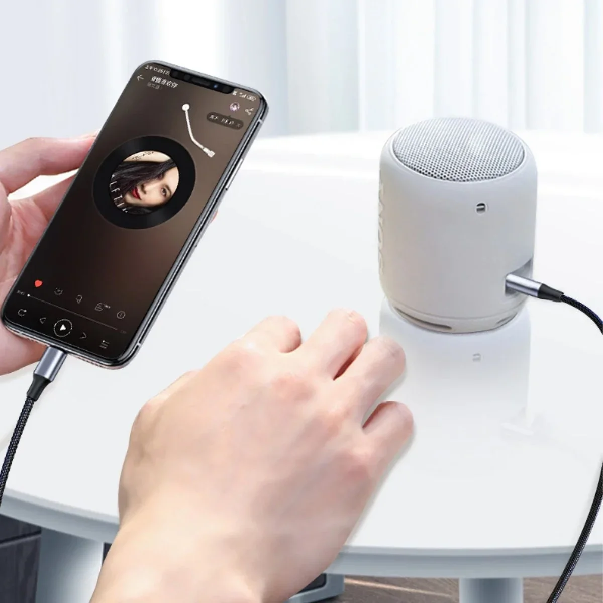 iPhone Lightning Aux Araç Dönüştürücü Ses Kablosu 35 mm Jack Girişli görsel 4