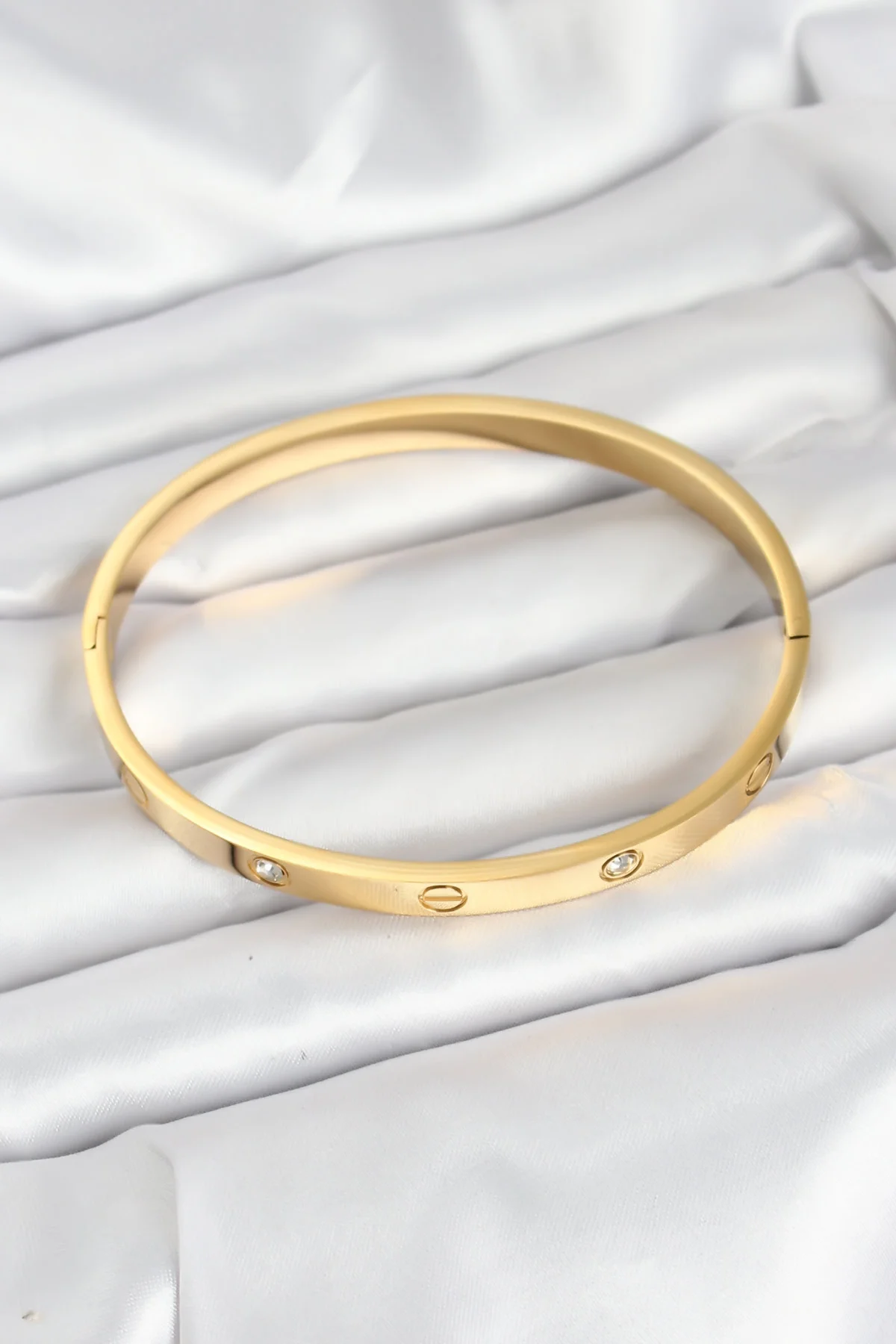 316L Çelik Gold Renk Zirkon Taşlı 65 mm Kadın Kelepçe Bileklik görsel 2