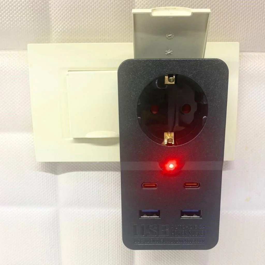 Isıya Dayanıklı Termal Akım Korumalı 1 Priz Girişli 2 USB Girişli 2 TYPE-C Girişli Pirz (adet fiyatıdır) görsel 2