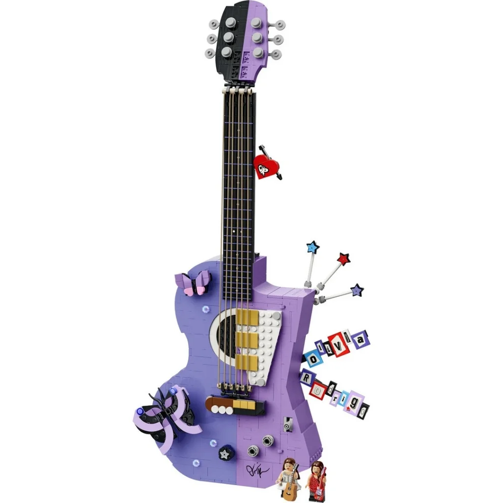Editions Olivia Rodrigo’nun İki Renkli Gitarı 43031