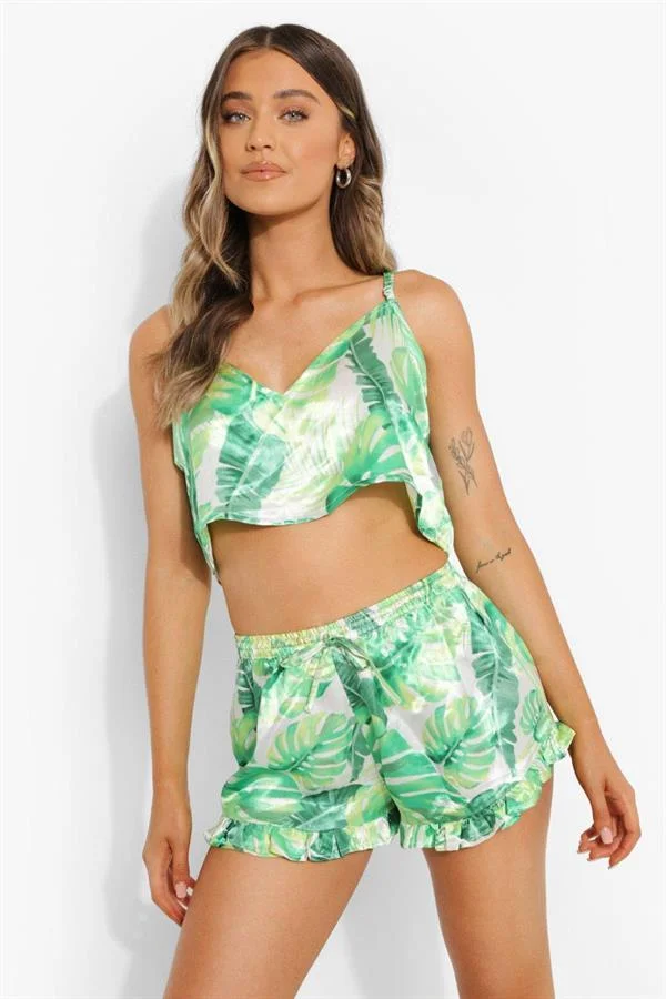Yeşil Fırfırlı Şortlu Pijama Takımı görseli