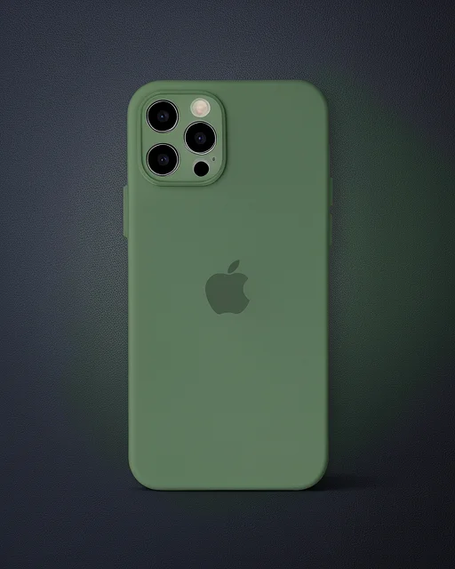 Apple İphone 12 Pro Kılıf Puma Silikon - Yeşil