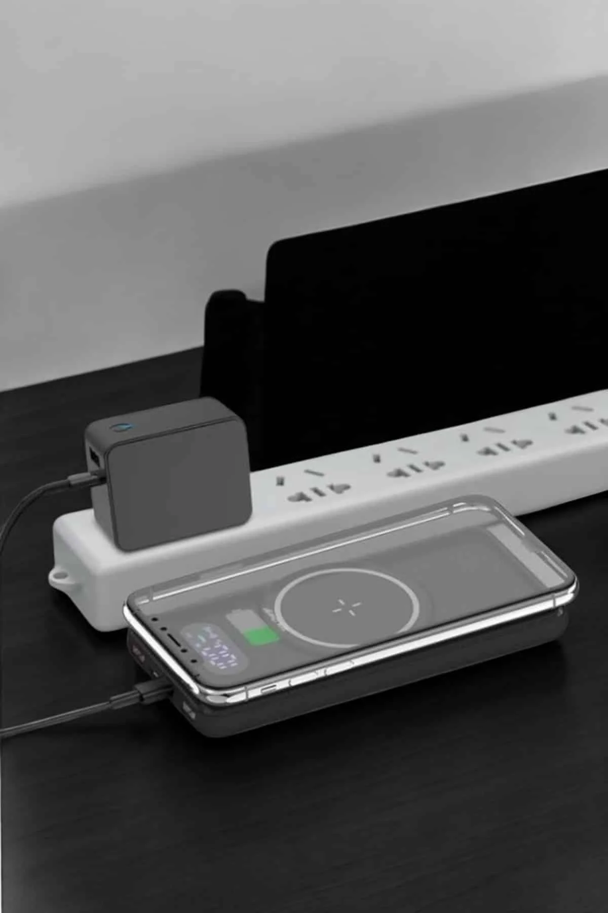 Powerbank Taşınabilir 10.000 Mah Hızlı Şarj Dijital Göstergeli görsel 3