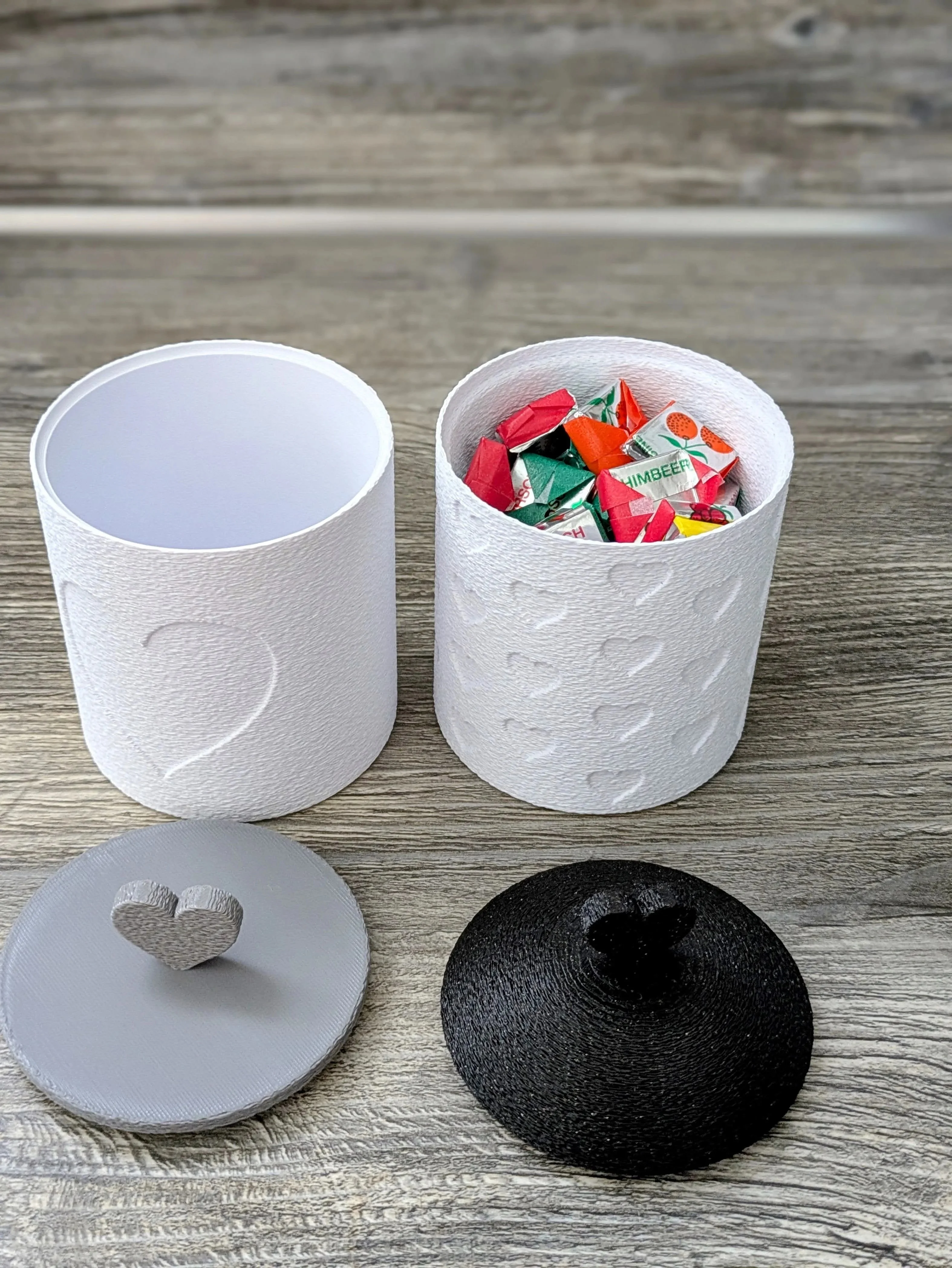 3D Baskı 2li Kalp Desenli Kapaklı Kavanoz Seti Kalp Tepelikli Dekoratif Saklama Kabı 8x8,5 cm görsel 2