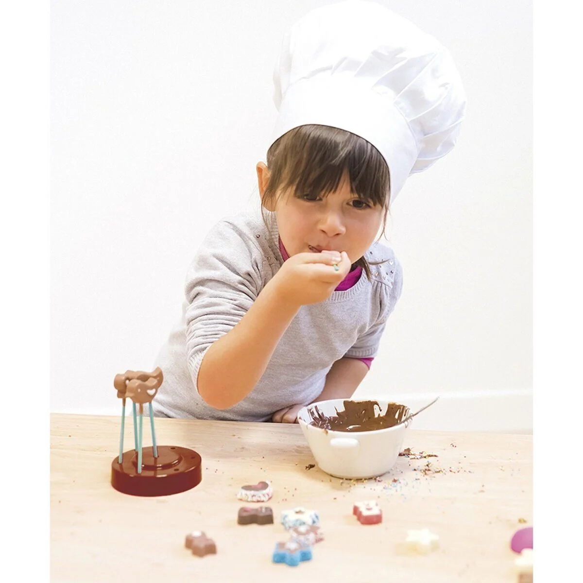 7600312116 Smoby Chef Çikolata Fabrikası Oyun Seti görsel 5