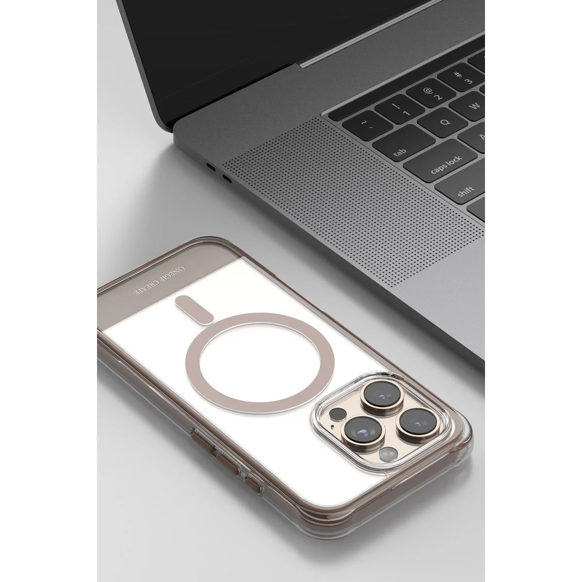 Onegif Apple İphone 16 Hulk Magsafe Kapak - Çöl Titanyum görsel 2