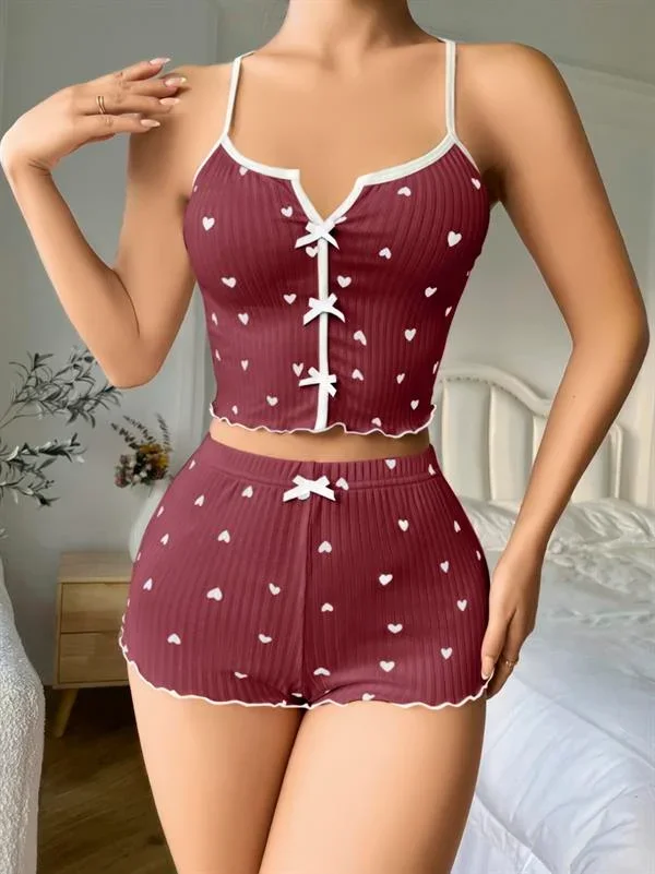 Pamuklu Kahverengi Üstüne Beyaz Kalp Desen Fitilli Askılı Şortlu Pijama Takımı görsel 2