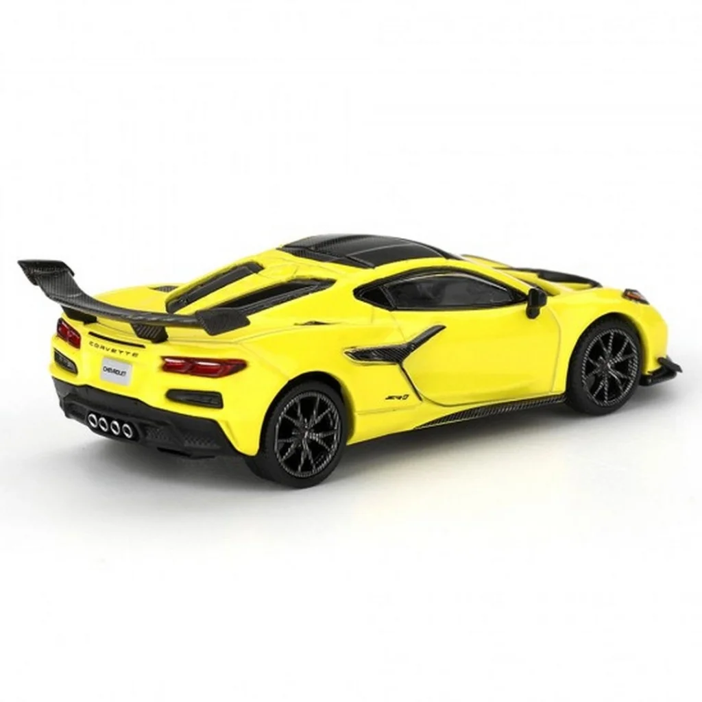 1/64 Chevrolet Corvette ZR1 Accelerate Yellow görsel 2