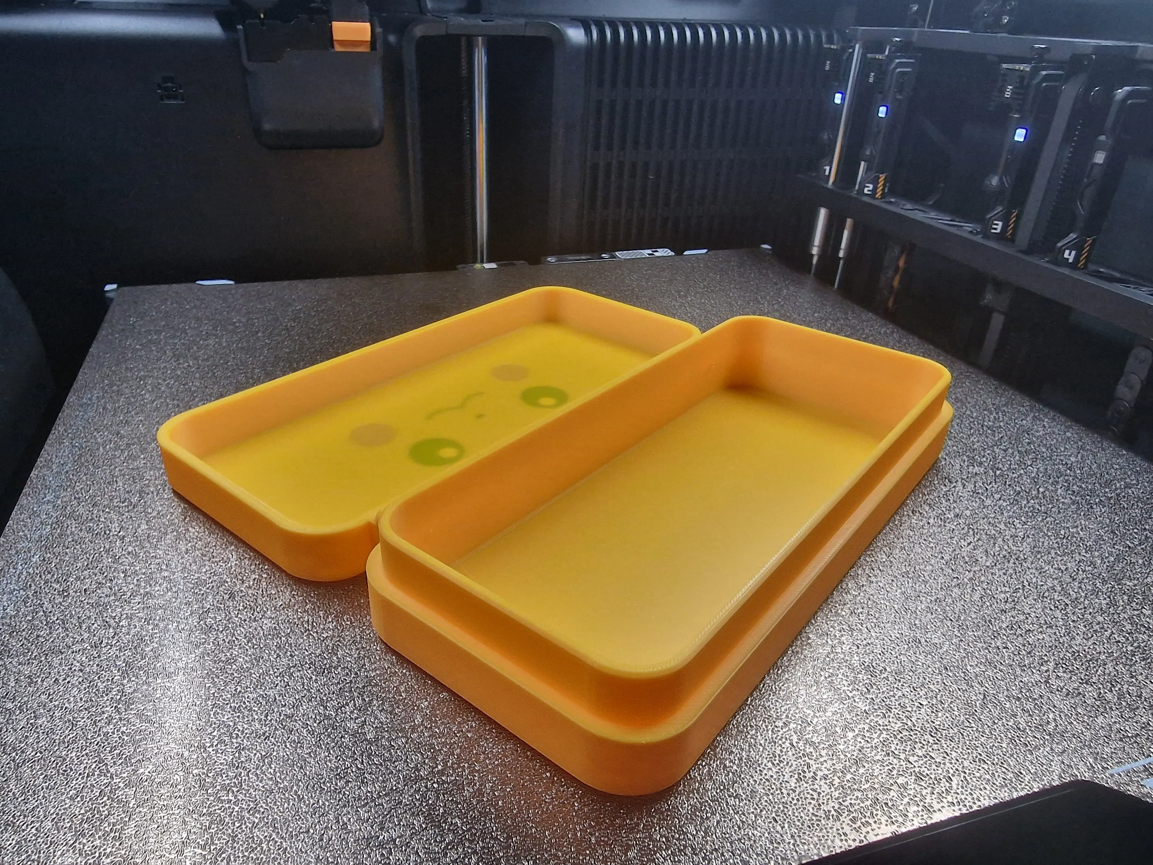 3D Baskı Sevimli Elektrik Fare Figürlü Kapaklı Kalem Kutusu - Sarı Organizer görsel 2