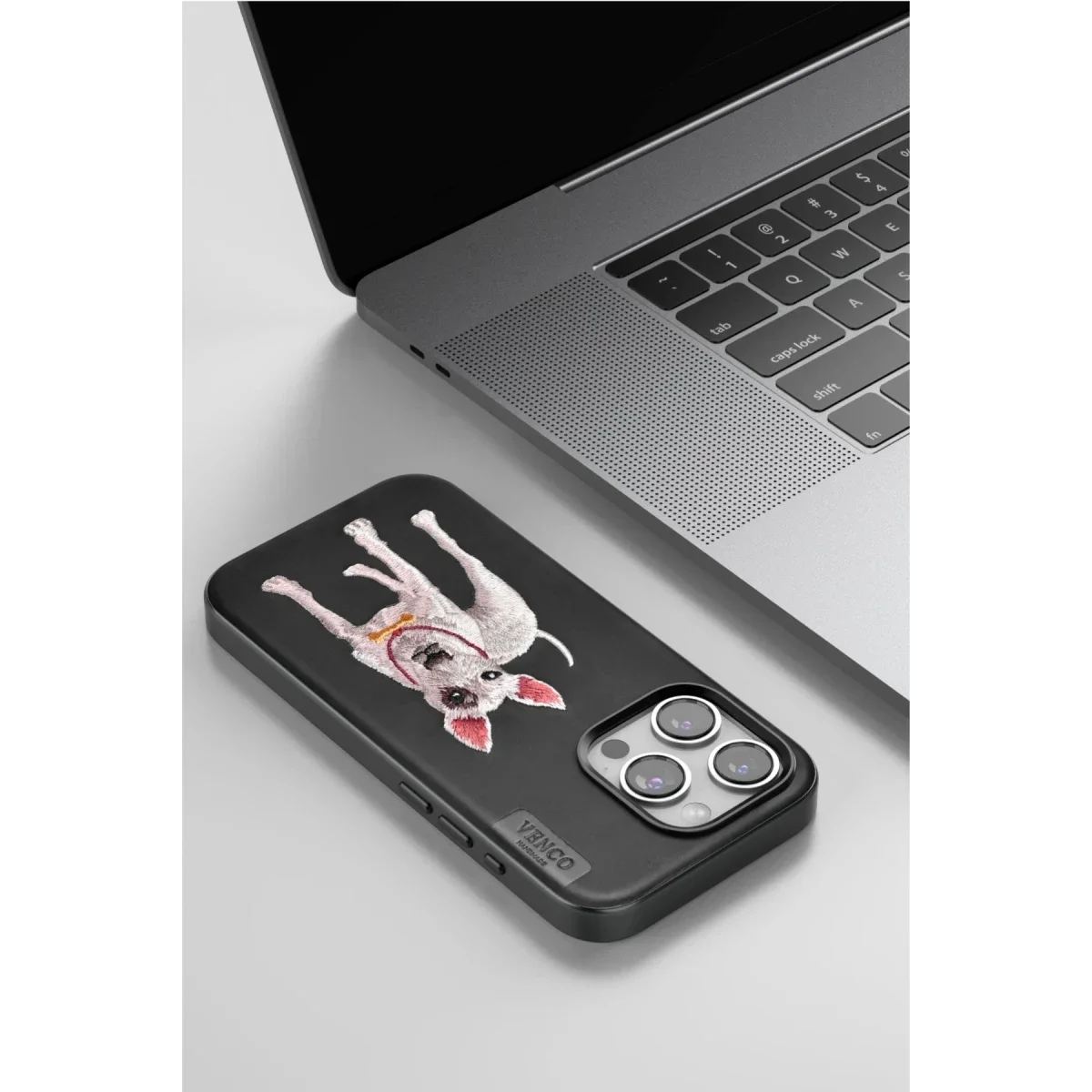 Venco Apple iPhone 15 Pro Perma Desenli Kapak - Kahverengi görsel 4